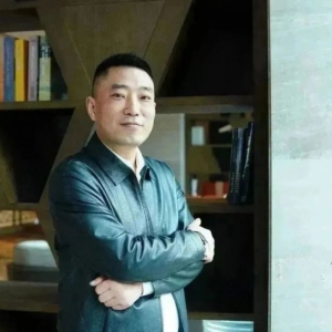 江山欧派木门经销商谢胜：迎战变局，成在坚持